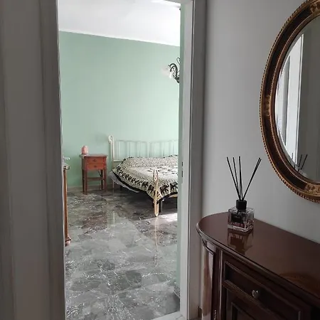 Homestay Le Rondinelle Vacanze - Stanza Privata *