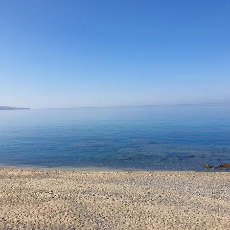 Le Rondinelle Vacanze - Stanza Privata Homestay *