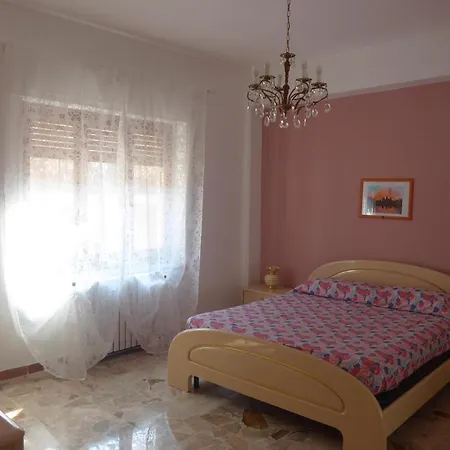 Homestay Le Rondinelle Vacanze - Stanza Privata *